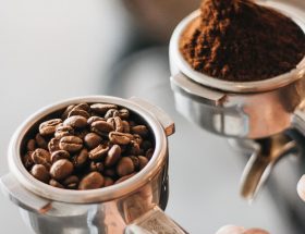 Café en grano y café molido