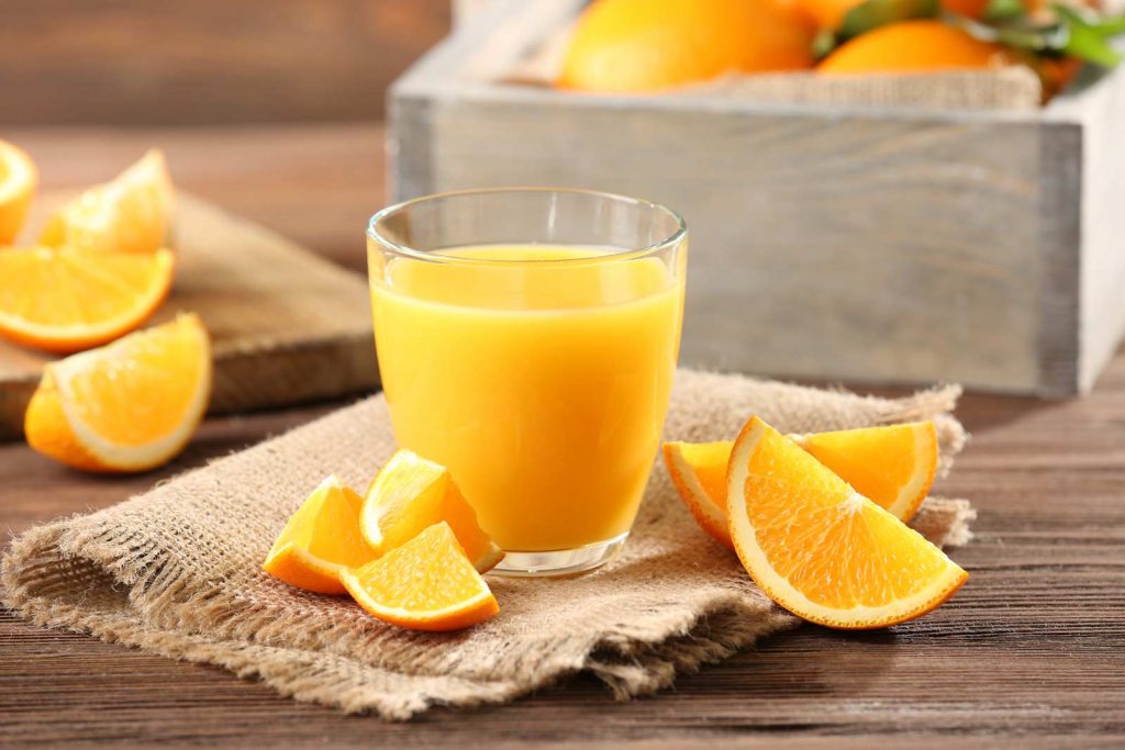 jugo de naranja preparado